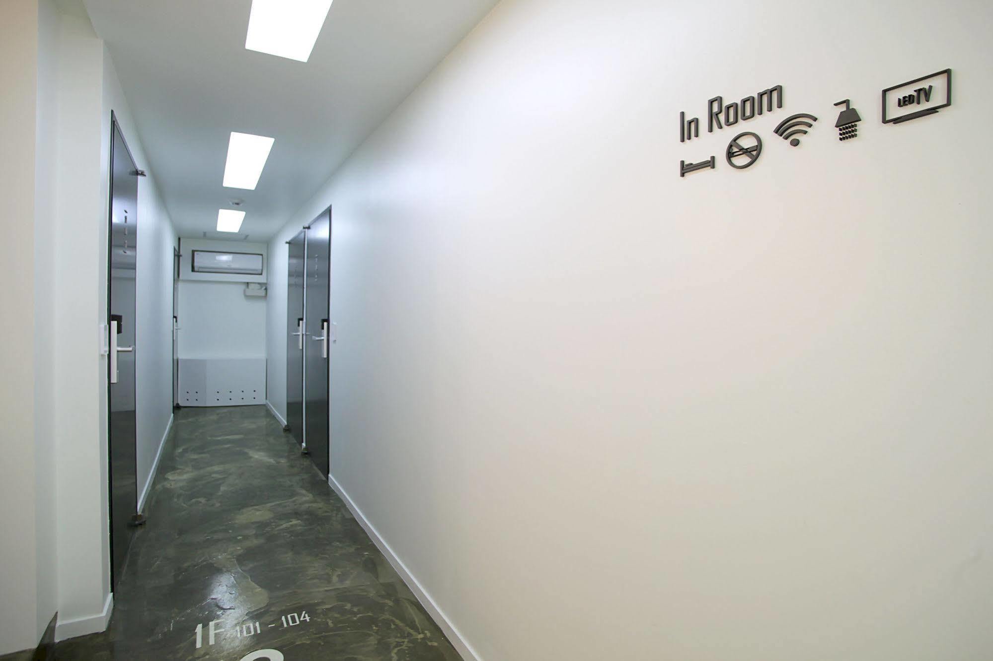 K-guesthouse Dongdaemun Premium 2 2*